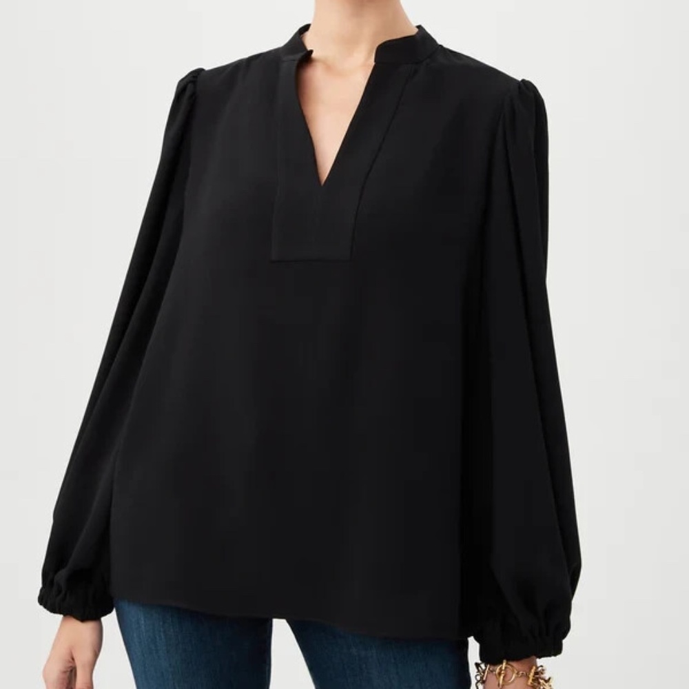 NWT! ๐ค Trina Turk Tanvi Top, Black, Size L - Picture 1 of 7